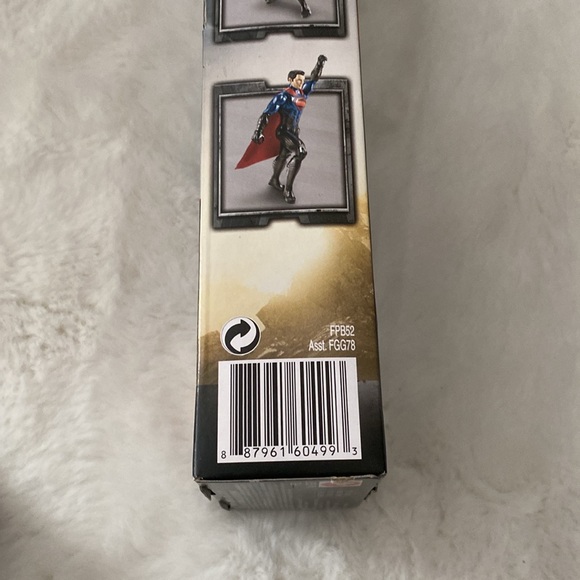 DC Justice League Superman action figure NWT - Picture 3 of 3
